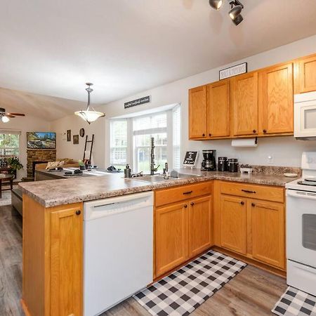 Great Smoky Mountain Get-Away Villa พิเจนฟอร์จ ภายนอก รูปภาพ