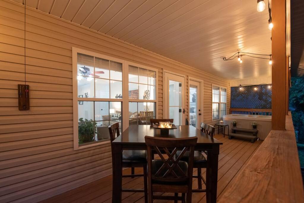 Great Smoky Mountain Get-Away Villa พิเจนฟอร์จ ภายนอก รูปภาพ